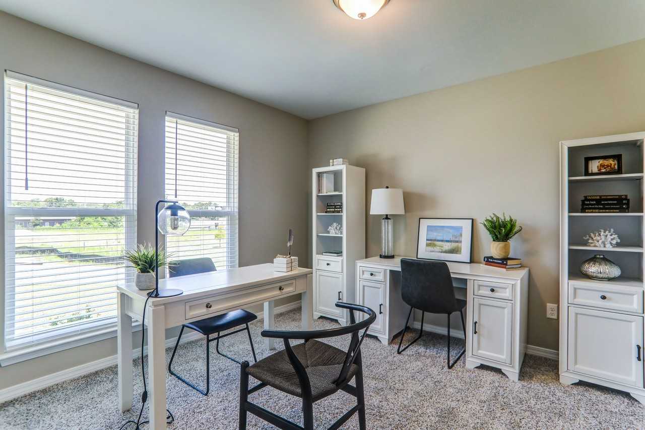 190 Treadstone Way #190 - Photo 7 of 14