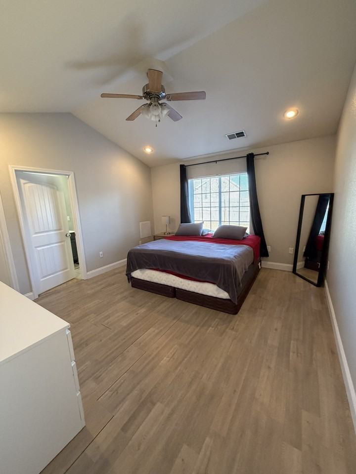 21935 Lafayette Rd #1 - Photo 5 of 9