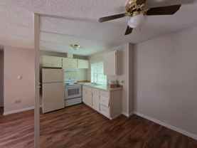 Kingston Manor - Photo 1 of 1