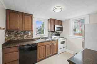 6 E Main St #D - Photo 1 of 1