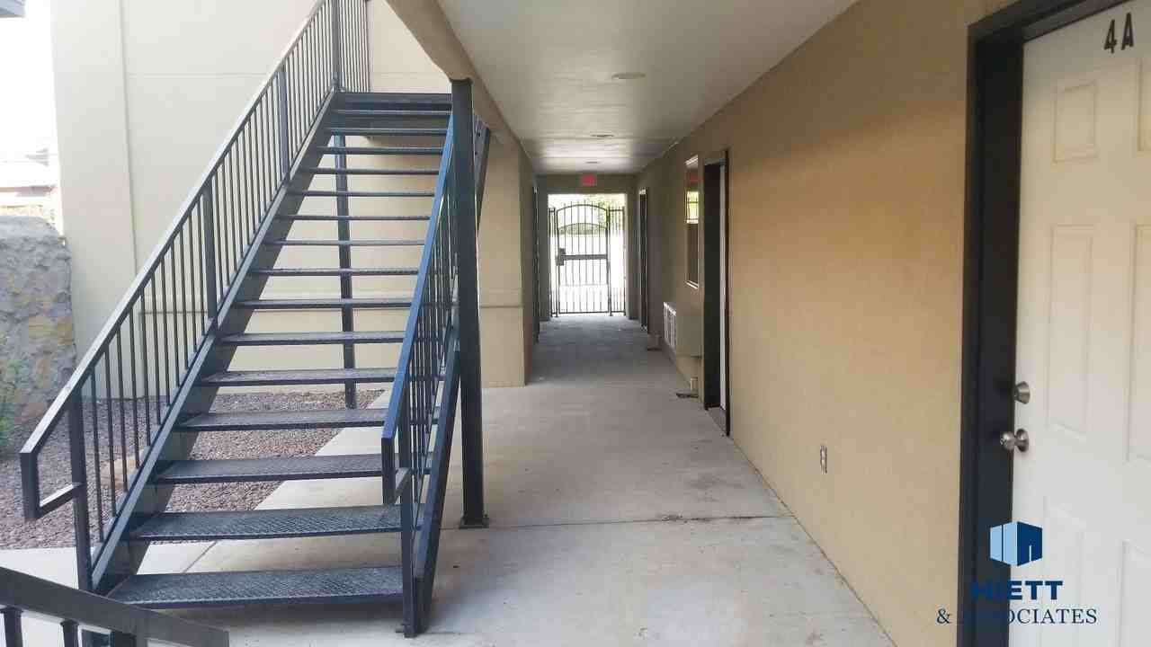 1108 Myrtle - Photo 7 of 26