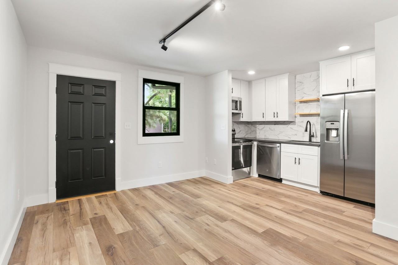 4421 4421 Burgundy - 203 #203 - Photo 2 of 11