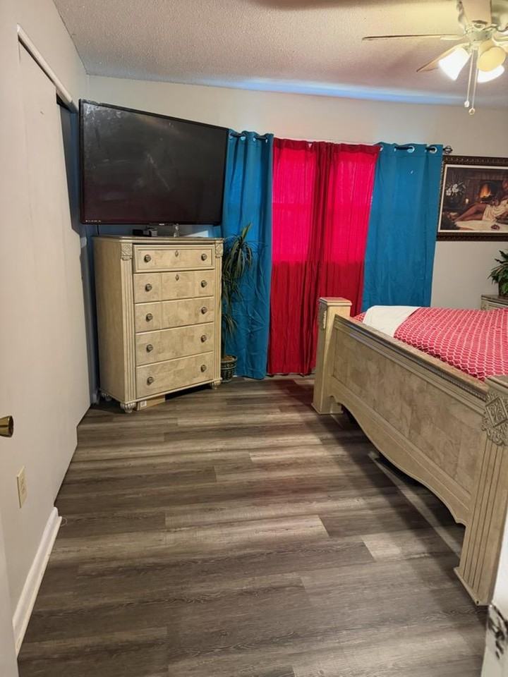 33 Willa Dr #B - Photo 5 of 10