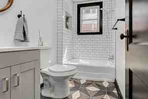 featured image of 92 S Houcks Rd #1