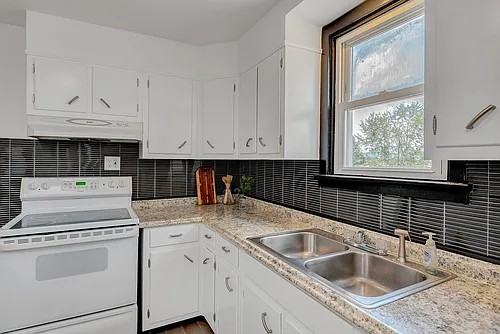 92 S Houcks Rd #1 - Photo 4 of 10