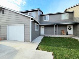 featured image of 1407 Maple St