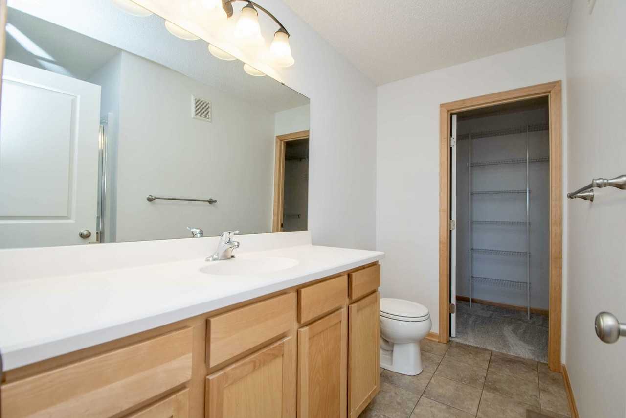 4665 Victor Path #8 - Photo 6 of 36