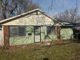 featured image of 2615 Manford St #1