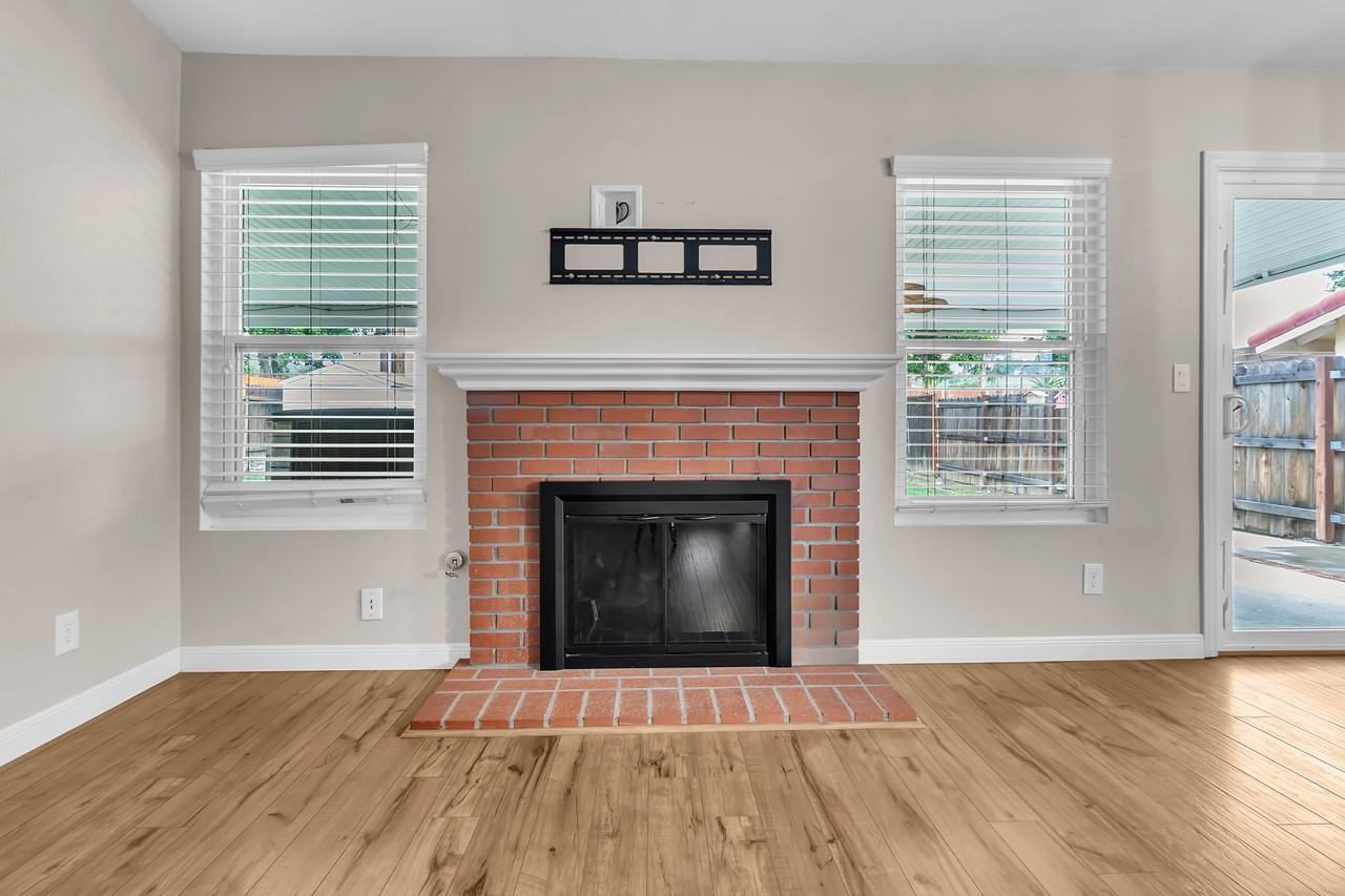 244 White Oak Rd #1 - Photo 5 of 24