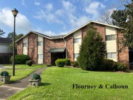 featured image of 1011 Oakview Ave