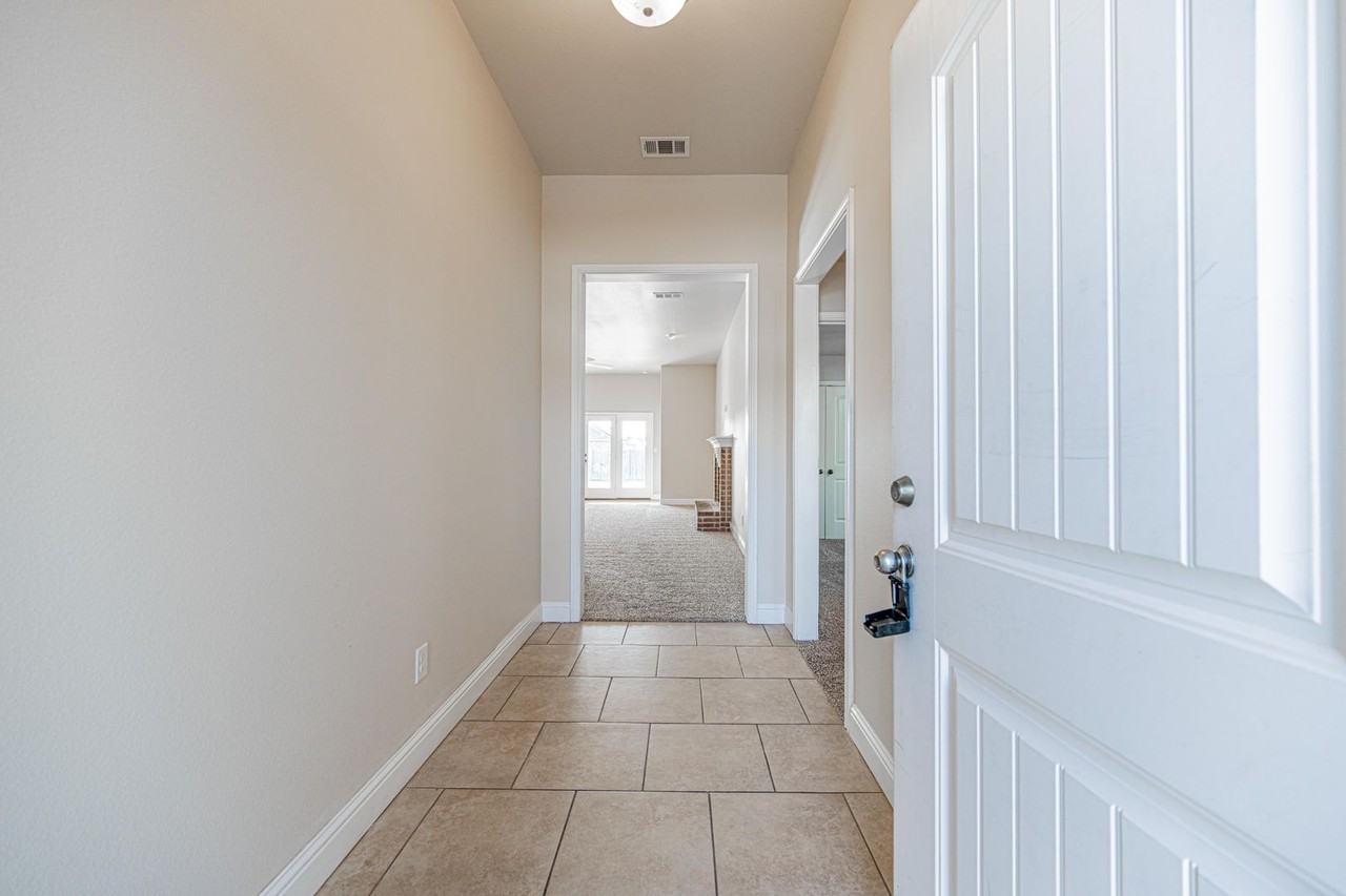 708 E 97th St - Photo 3 of 29