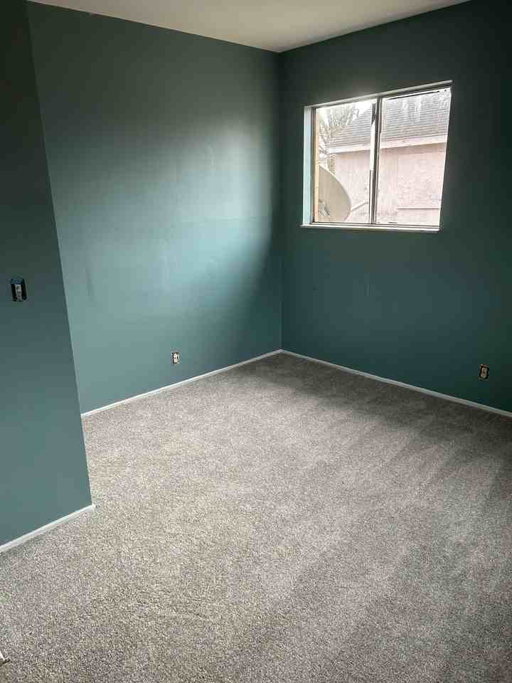 1204 Liberty St #1 - Photo 2 of 8