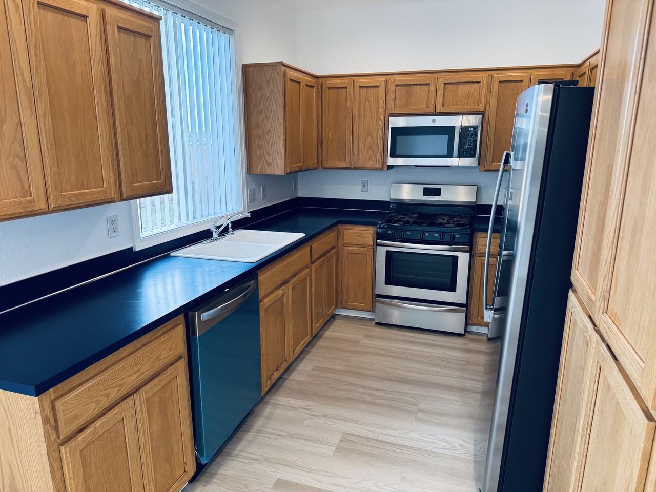 4388 Northside Dr Ne #1 - Photo 3 of 11