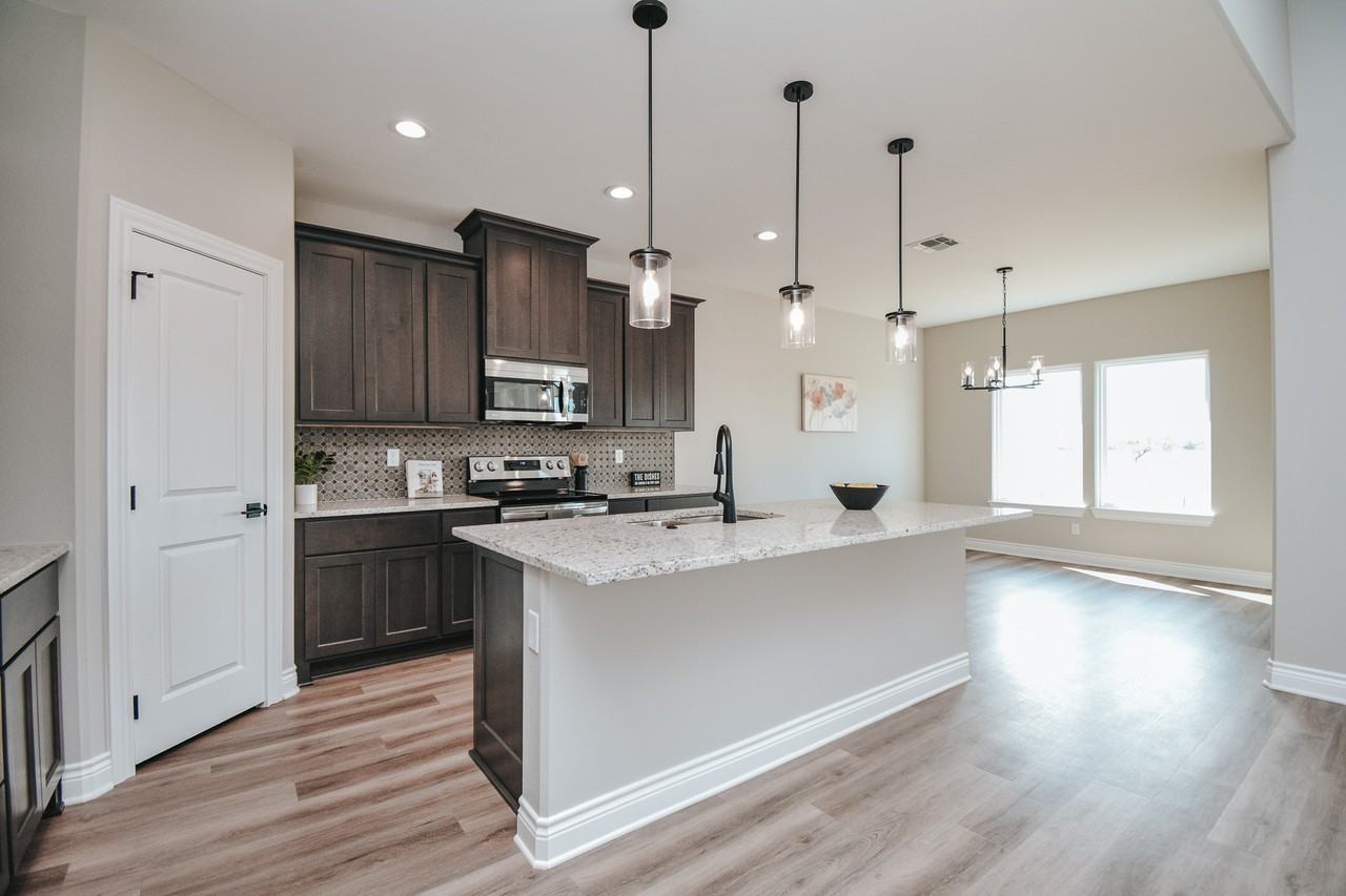 508 Town Hall Ln #0 - Photo 6 of 18