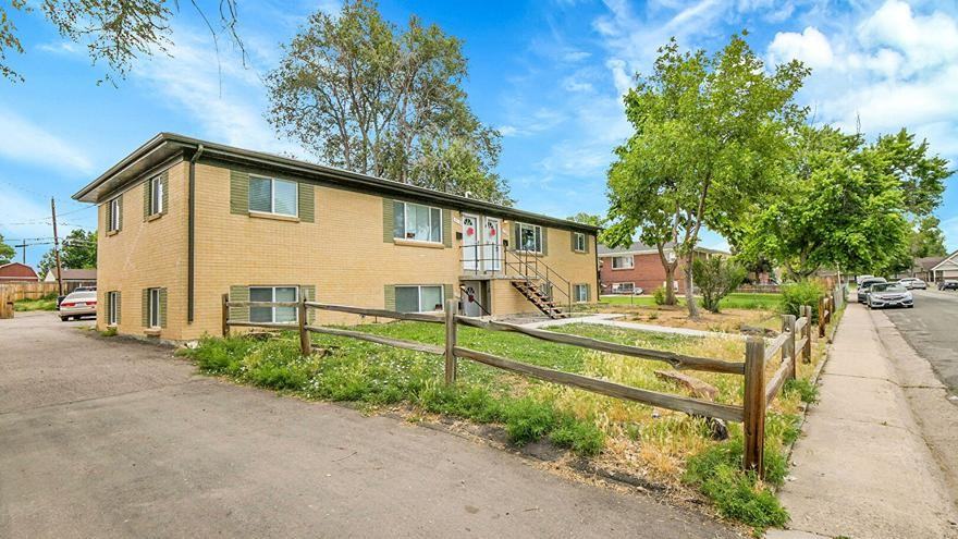 7169 Stuart Street, Westminster, CO, USA - 3 #3 - Photo 4 of 22