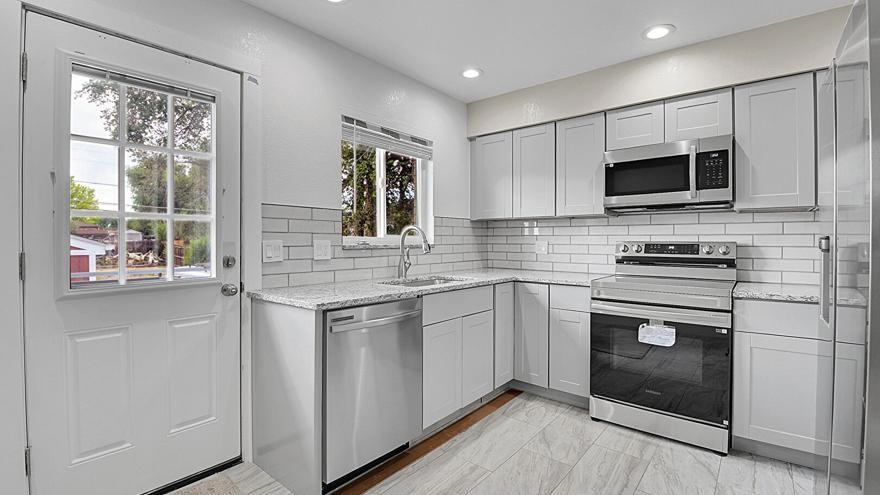 7169 Stuart Street, Westminster, CO, USA - 3 #3 - Photo 7 of 22