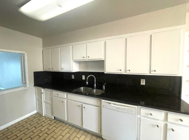 6373 Ivanhoe Ln #1 - Photo 2 of 20