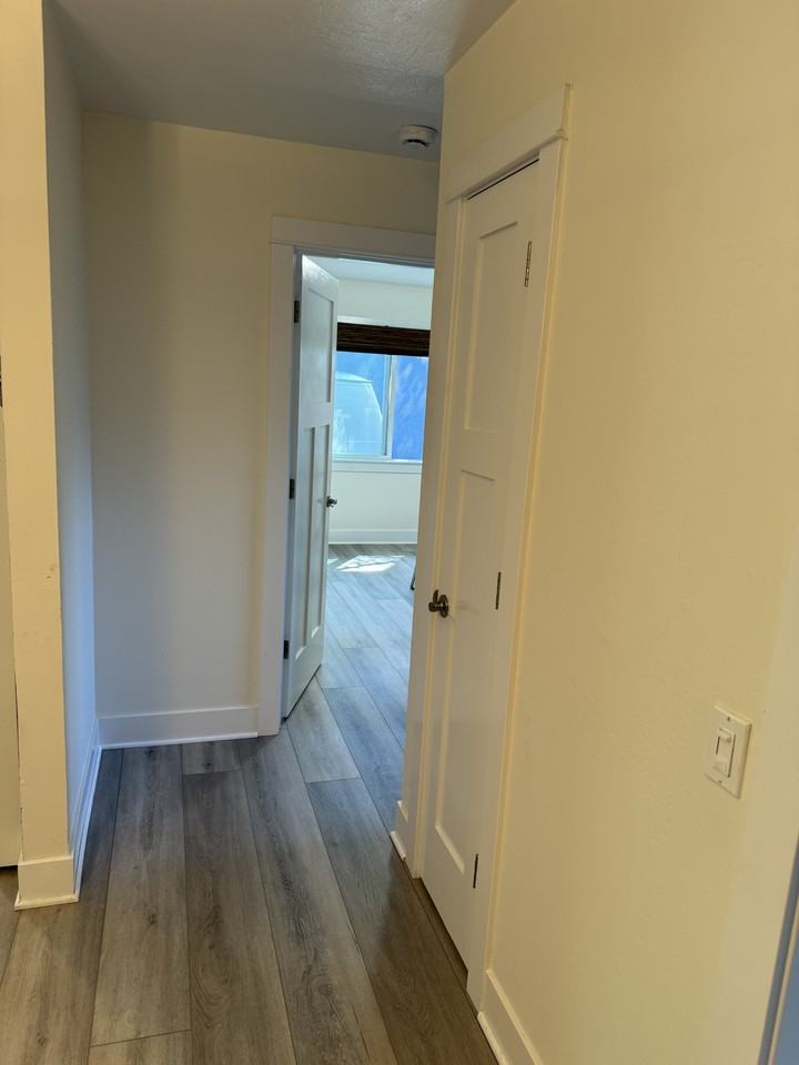 838 Fremont St #1 - Photo 2 of 13