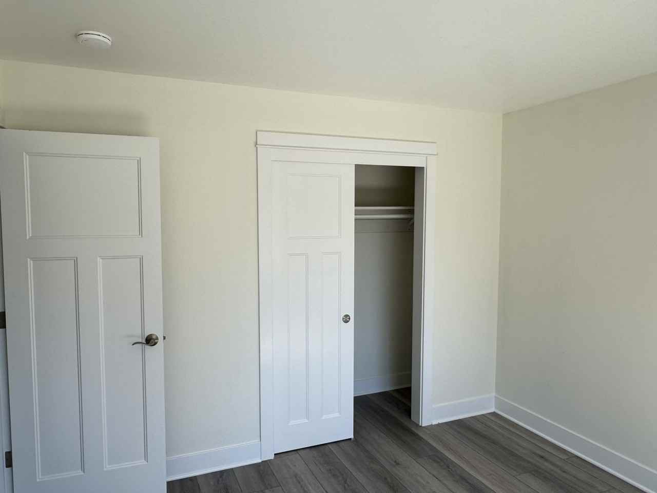 838 Fremont St #1 - Photo 4 of 13