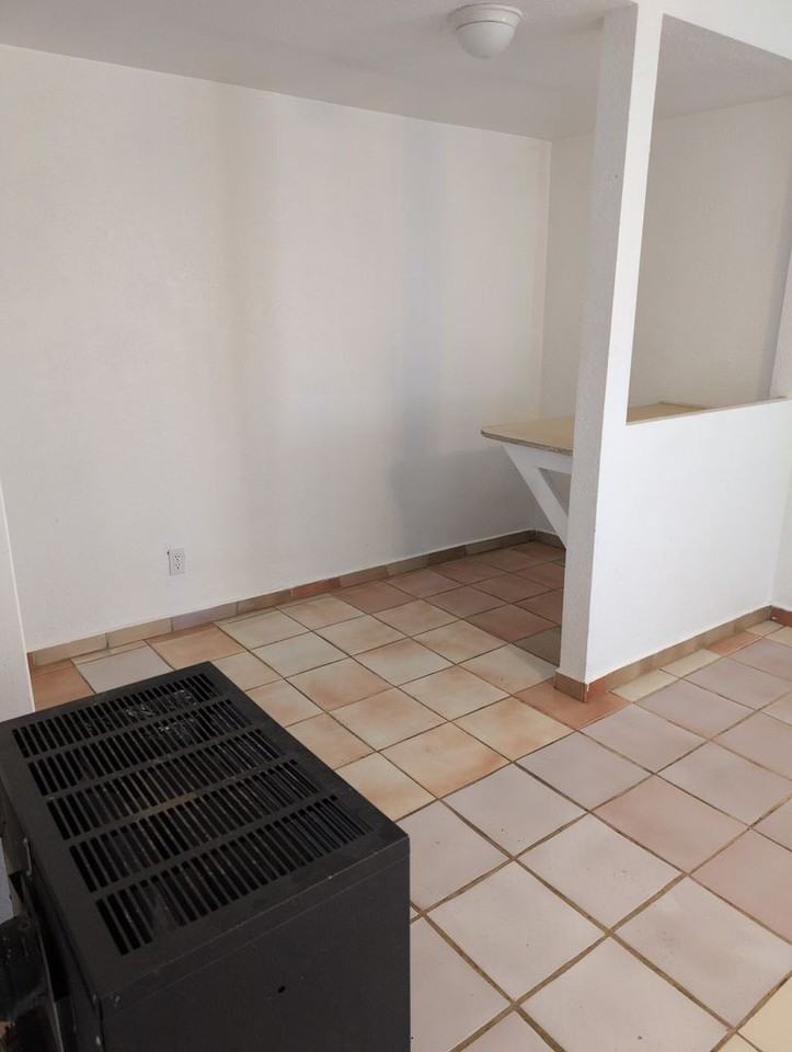 2333 Garden Ave - Photo 5 of 10