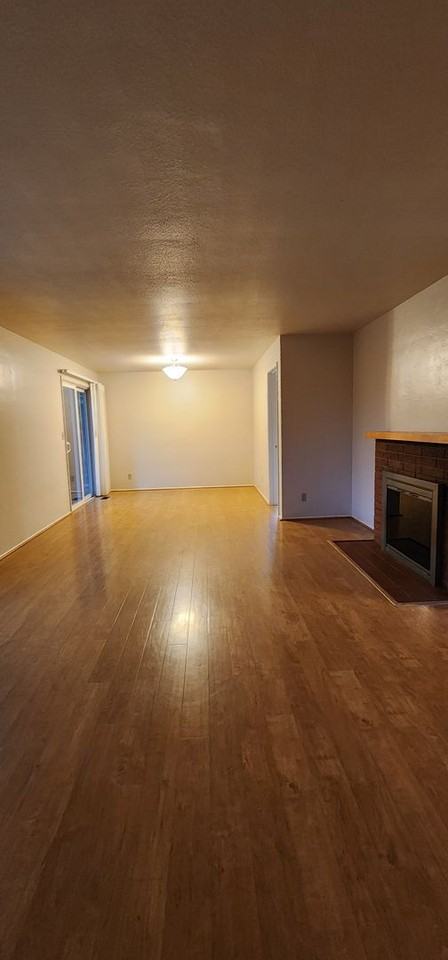 400 Nw Ponderosa Ave - Photo 6 of 32