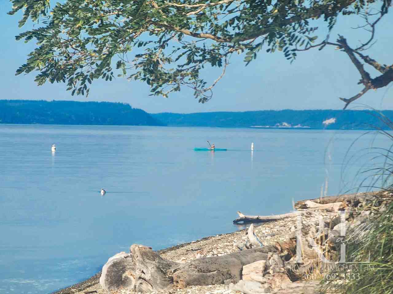 9051 Sunset Ln Nw - Photo 4 of 40