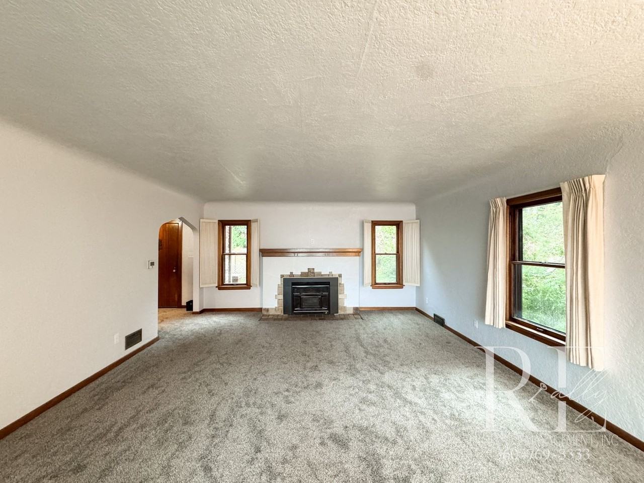 9051 Sunset Ln Nw - Photo 7 of 40