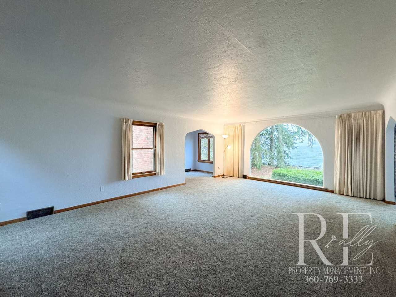 9053 Sunset Ln Nw #MAIN - Photo 7 of 32