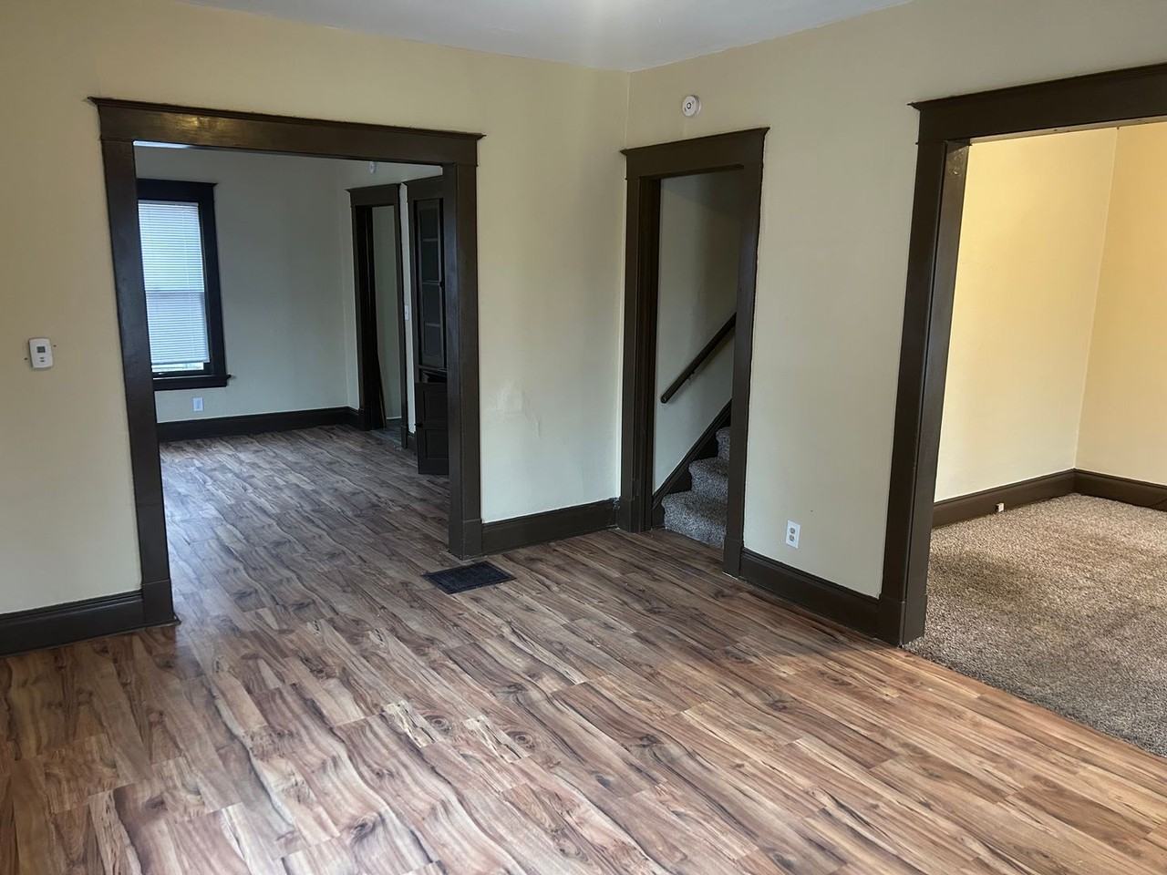 301 Parker Ave - Photo 2 of 18