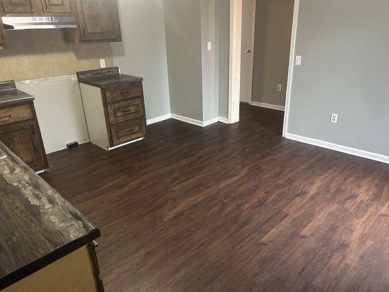 1657 Cone St - Photo 7 of 29