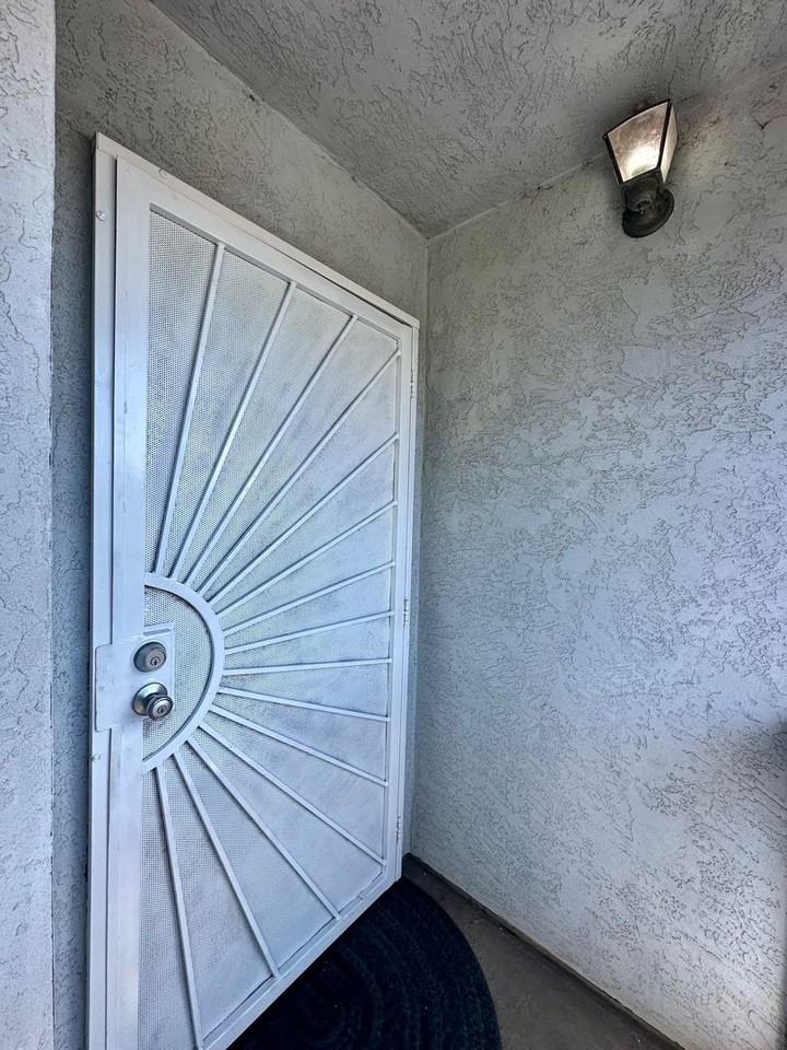 1619 1/2 Diamond St - Photo 5 of 20