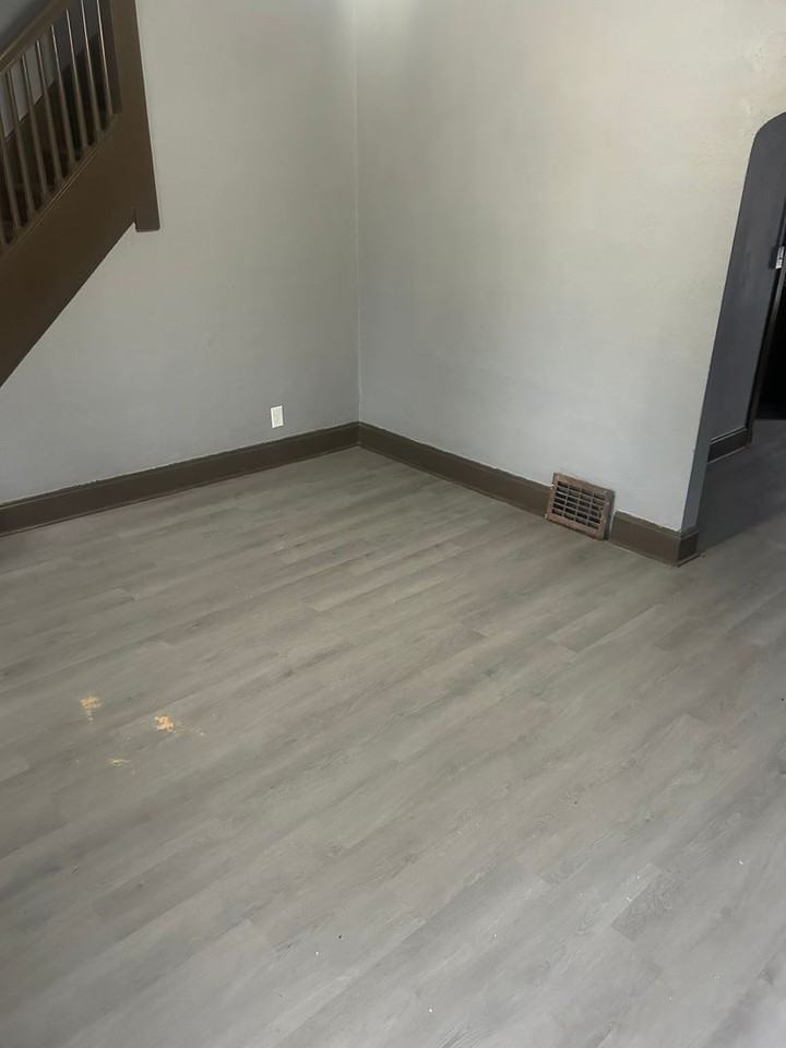 1713 Ottawa Dr - Photo 5 of 15