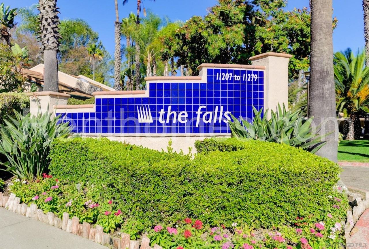 11263 Avenida De Los Lobos Unit D - Photo 2 of 26