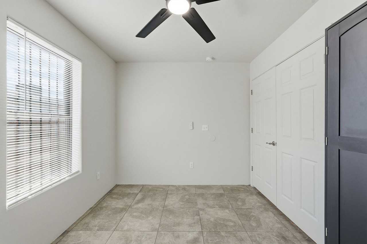 1809 E. 13th St. - Photo 7 of 50