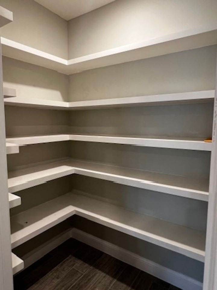 226 Edgewater Dr - Photo 6 of 23