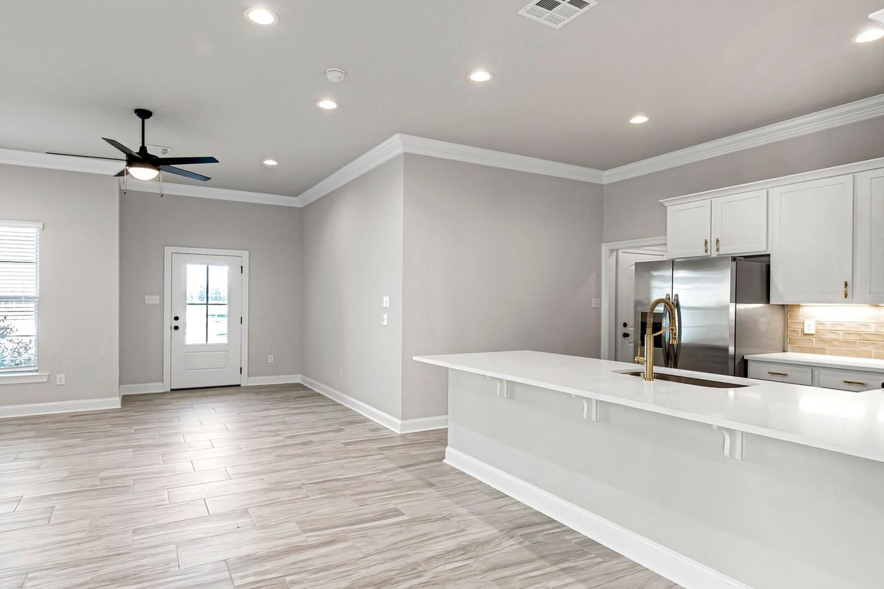 3556 Atwater Villas Ave - Photo 7 of 19