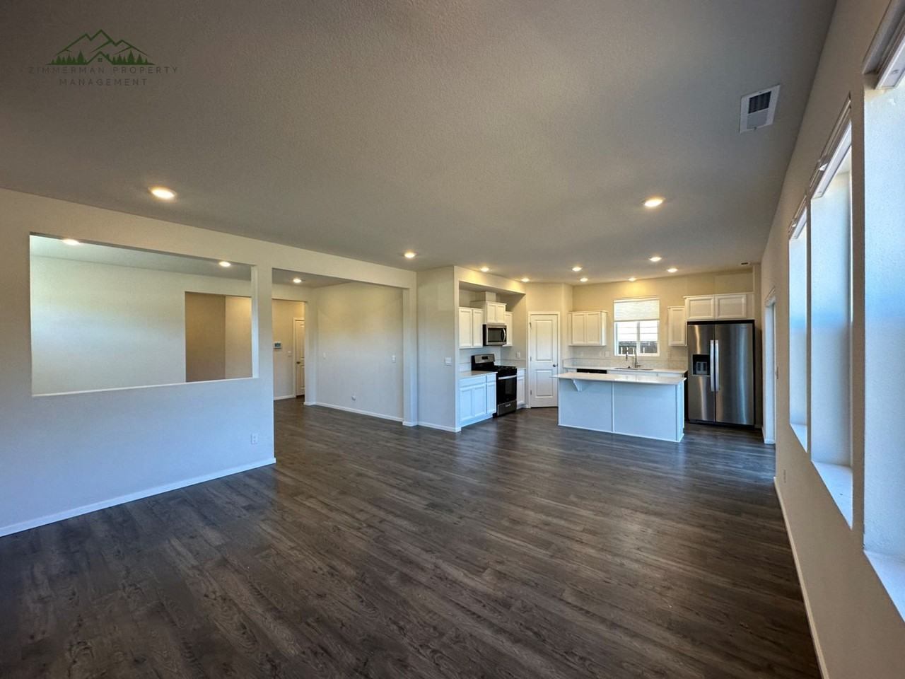 2619 Fenya St - Photo 7 of 36