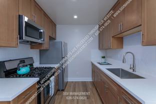 aub60 - Photo 1 of 1