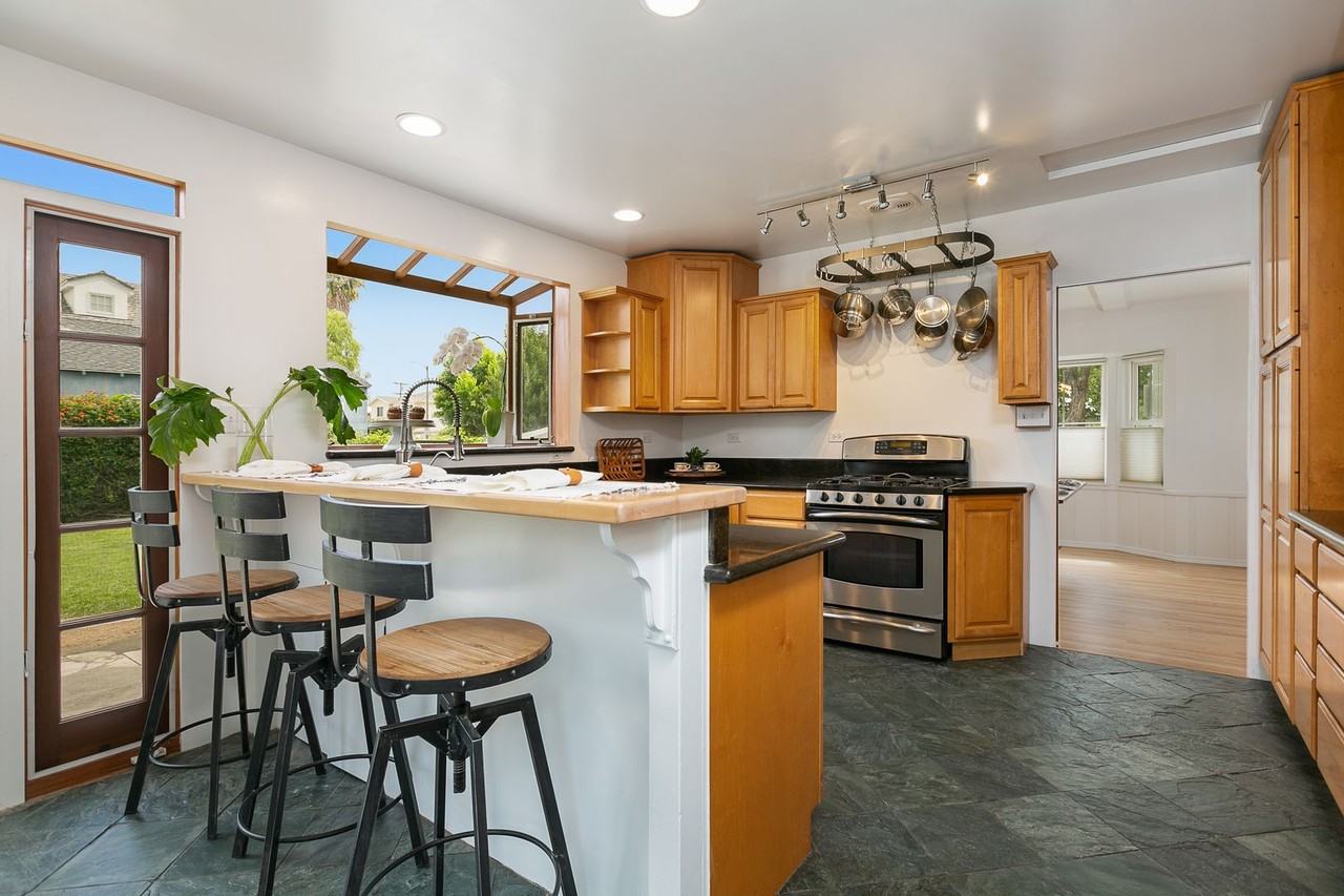 3101 Cardiff Ave - Photo 6 of 26