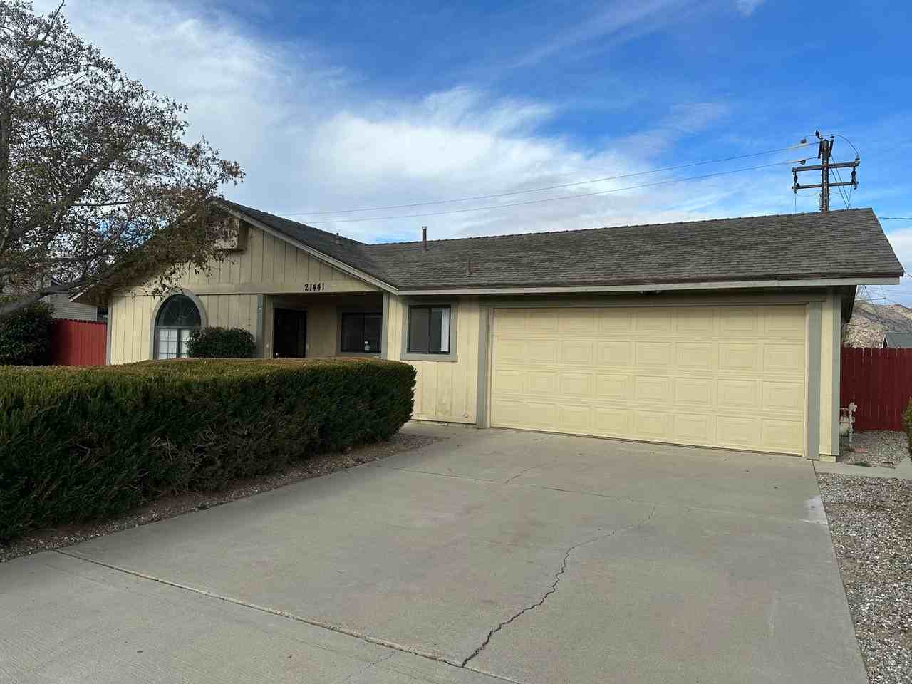 21441 Santa Barbara Dr - Photo 2 of 15