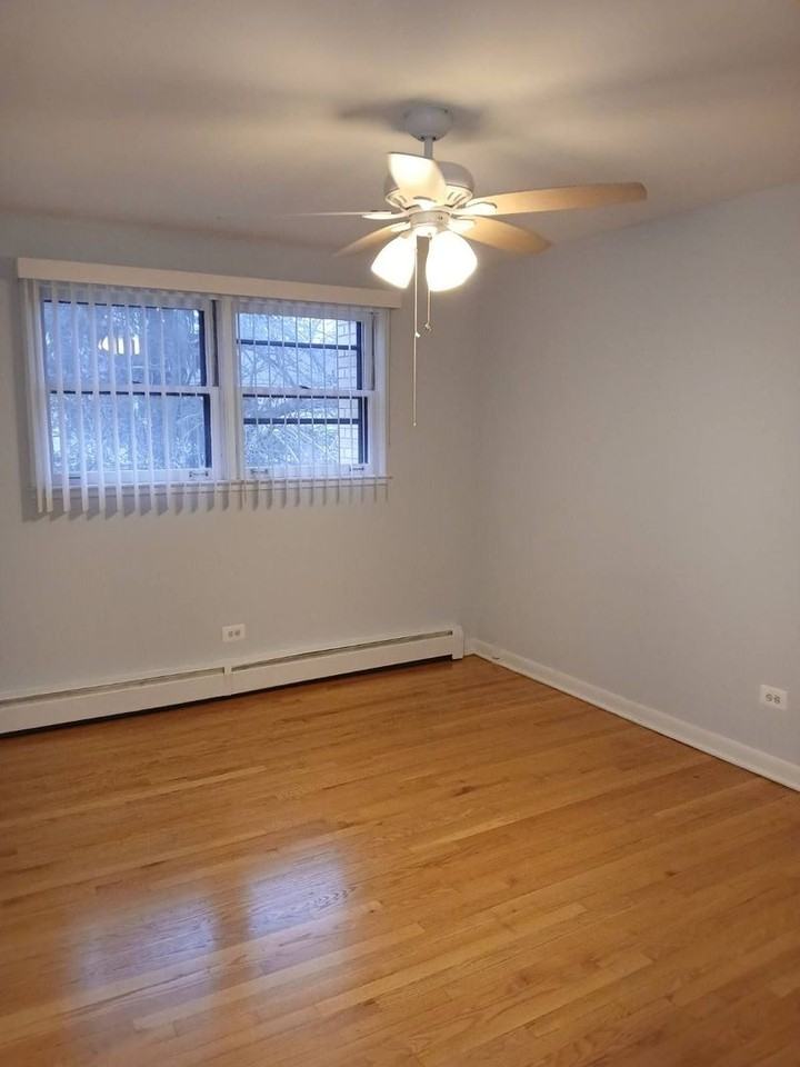 2420-30 W. 183rd Street - Photo 6 of 9