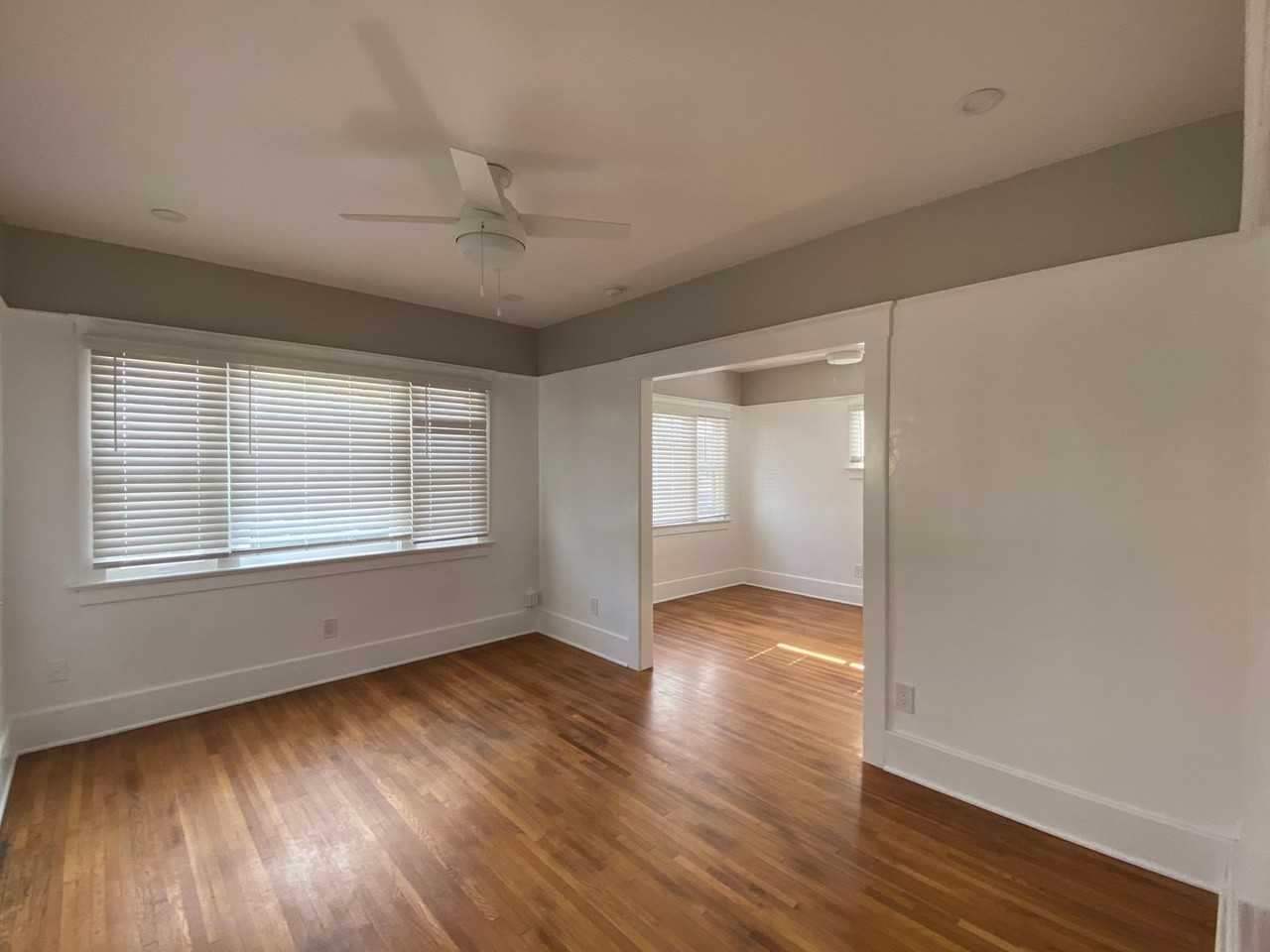 3081 Lincoln Ave - Photo 5 of 11