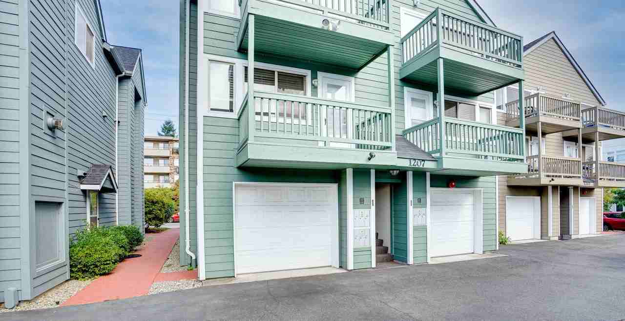 Natural Light Filled 2bd/2bth Loft Condo in Crown Hill, $2,550/mo. - Photo 3 of 5