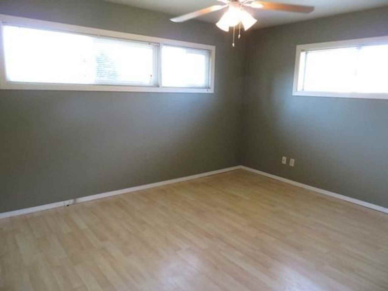 2487 Laralee St - Photo 6 of 10