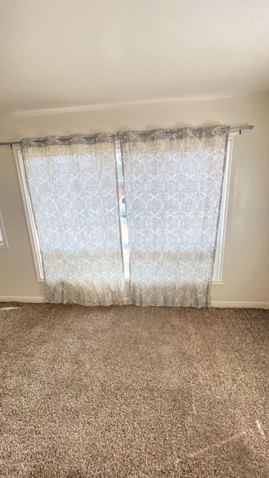 2010 Washington Ave - Photo 4 of 14