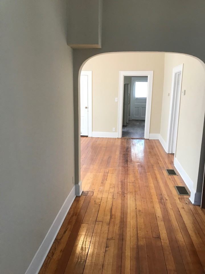 638 Edmund Ave - Photo 3 of 7