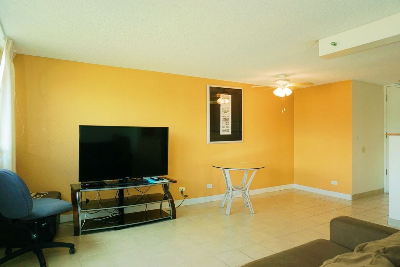 445 Seaside Ave #3302 - Photo 3 of 18