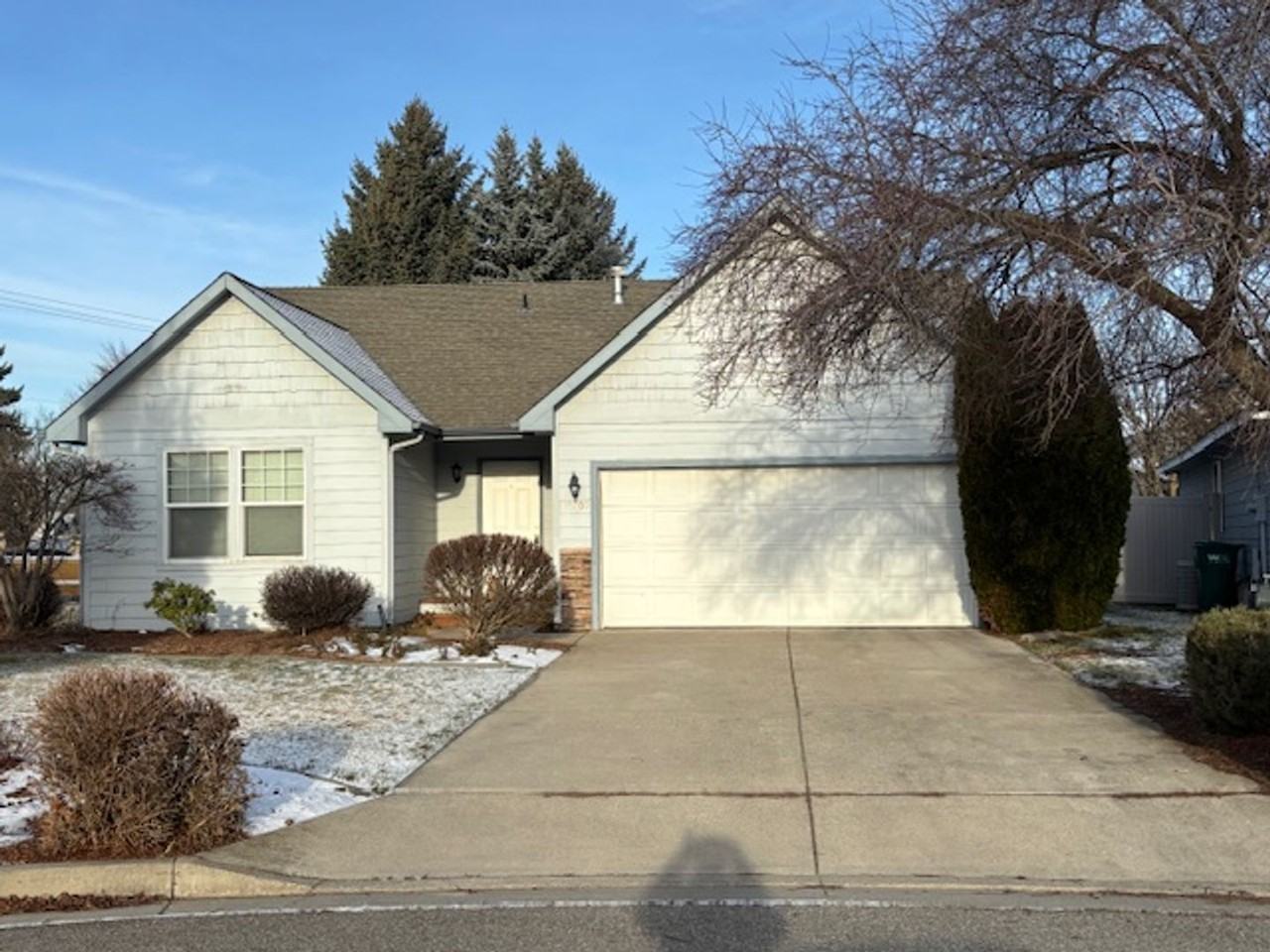 18709 E Baldwin Ct - Photo 3 of 16