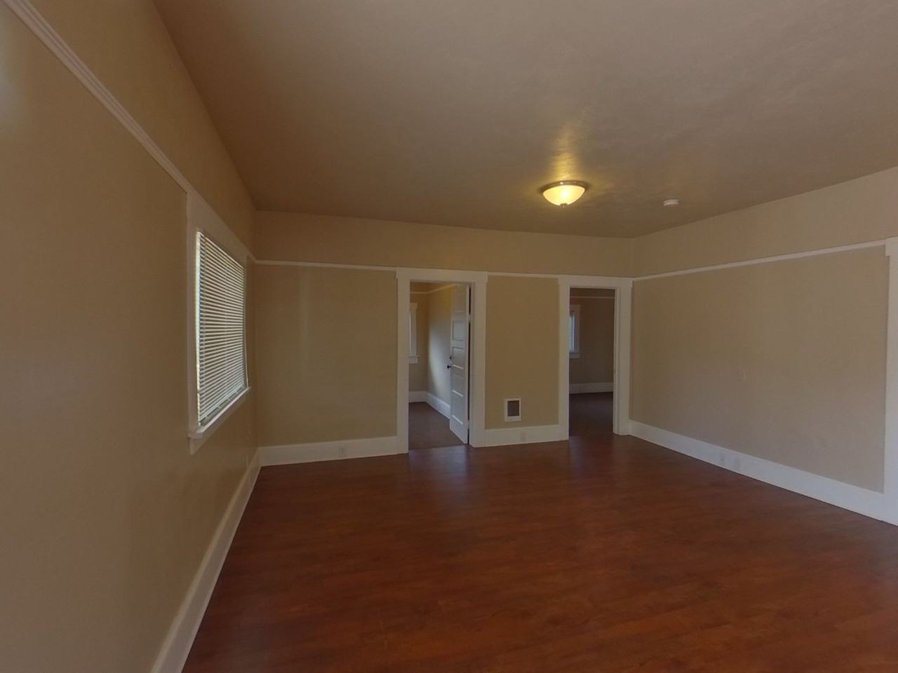 2074 Onyx St - Photo 7 of 17