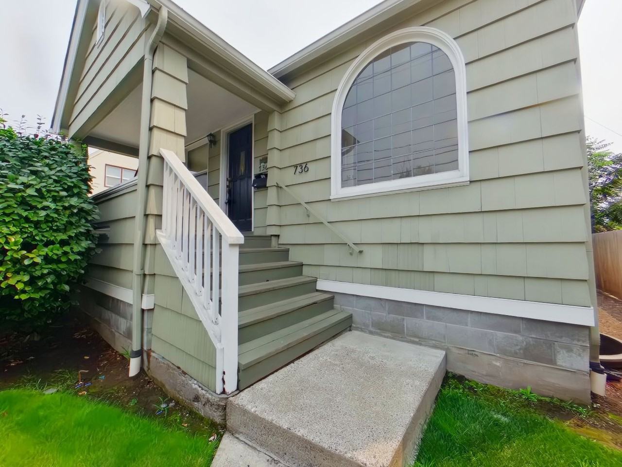 736 E 19th Ave - Photo 4 of 14